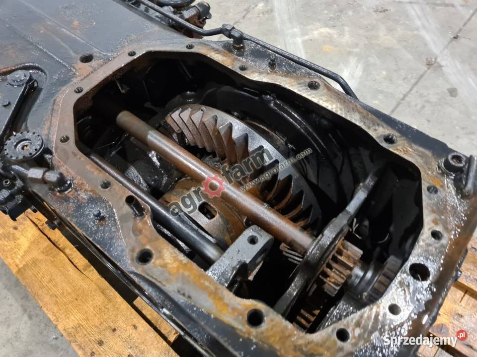 Tylny most Renault Ares 556 RZ 851B6 Byków