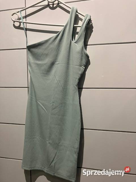 Dopasowana sukienka na jedno ramię Tally Weijl Toruń