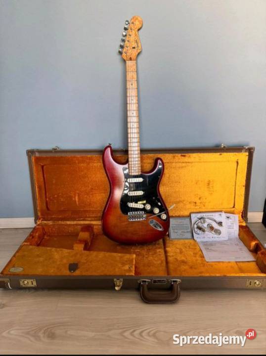 Fender Rarity Flame Ash Top Stratocaster gitara flamenco Bolesławiec