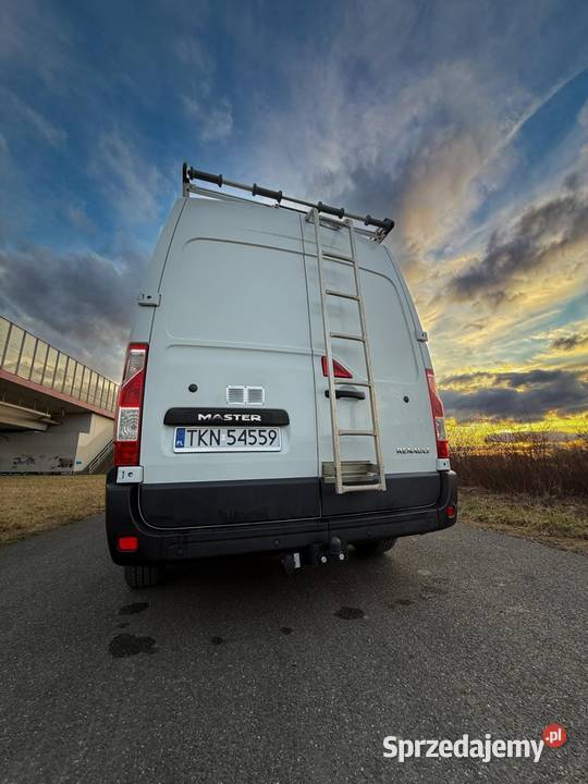 Wynajem Busa Renault Master usługi transportowe małopolskie Kraków