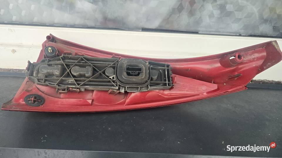 Lampa lewy tył do citroena C3 2004 osobowe śląskie Sosnowiec