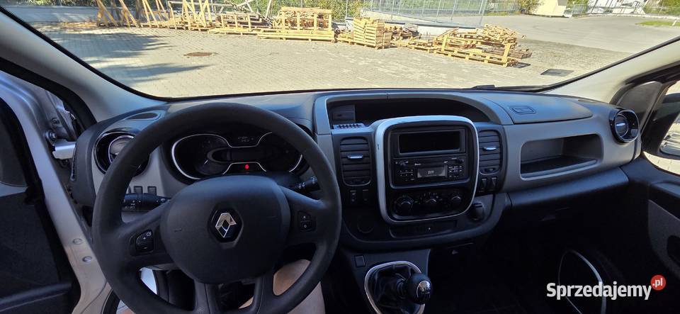 Renault Trafic L2H1 LONG 16 DCI 145 6 OSÓB I diesel Limanowa