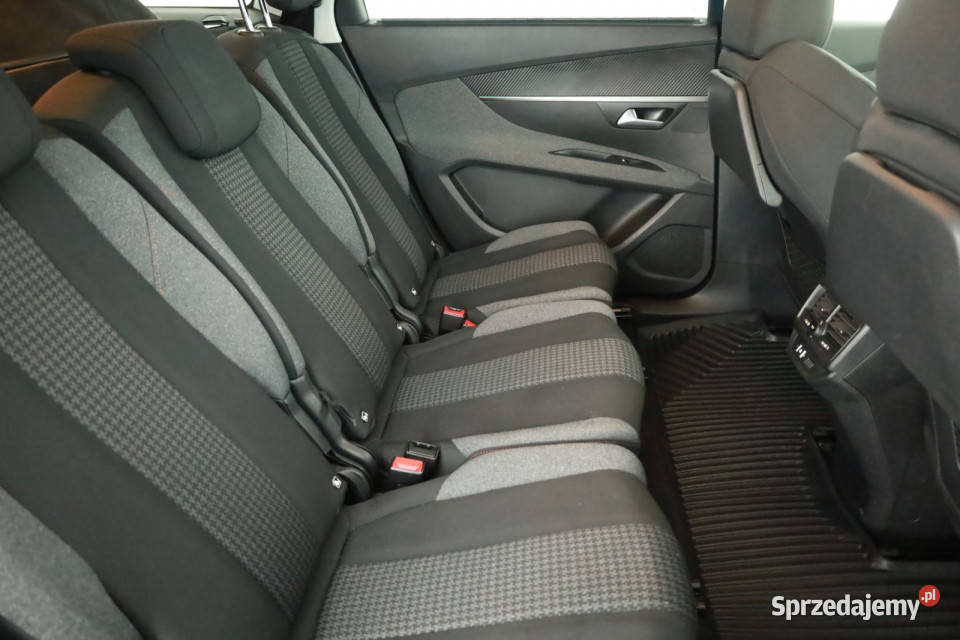 Peugeot 5008 15 BlueHDi Piaseczno