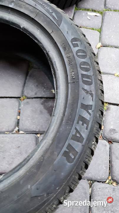 2 opon zimowych 205 55 16 GOOD YEAR