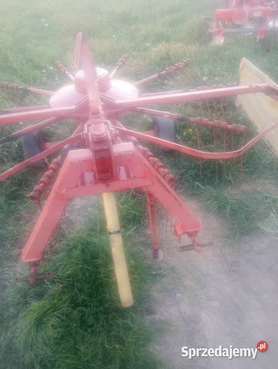 Zgrabiarka zagrabiarka karuzelowa Fella TS325D Osowno sprzedam