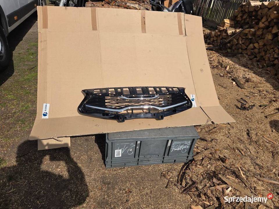 Grill atrapa chłodnicy Kia Ceed III Lift osobowe