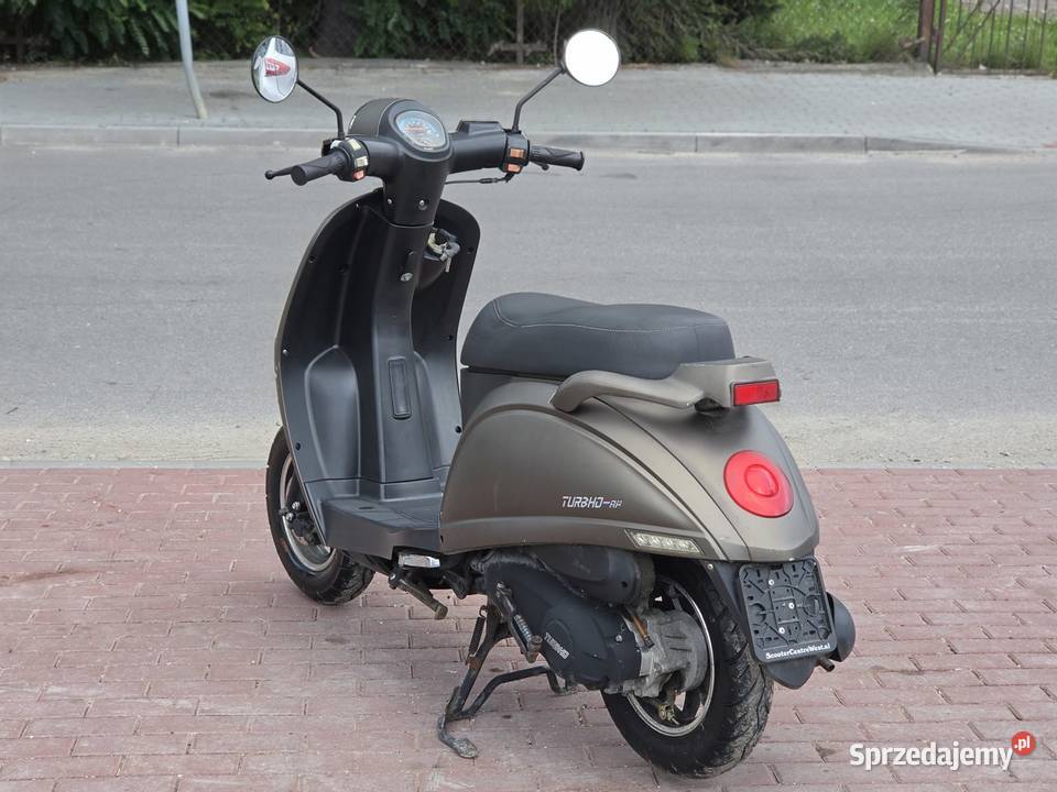 Skuter z Holandii Turbho RL 50 4t z 2017r 2