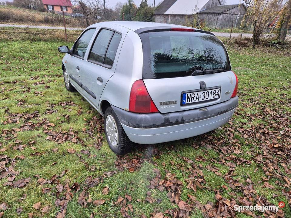 Renault clio 2 1998 roku Serokomla sprzedam