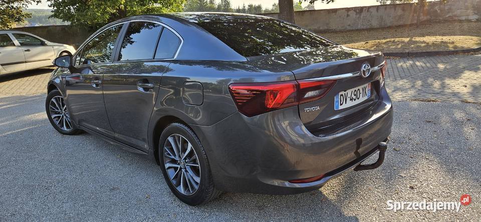 TOYOTA AVENSIS 2015 R 20 diesel świętokrzyskie Chmielnik