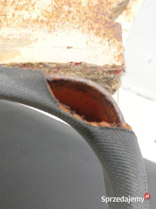 OSŁONA SŁUPKA B C LEWA PRAWA MPAKIET CZARNE Bmw Rok produkcji 2005