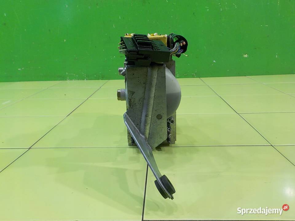 MERCEDES CLK W209 LIFT 18 B AUT CABRIO 2D 08r osobowe Wyposażenie elektryczne mazowieckie Suków