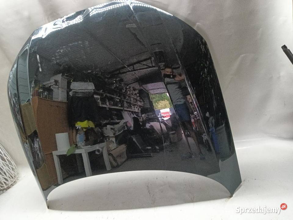 MASKA POKRYWA SILNIKA AUDI A4 B9 8W0823029