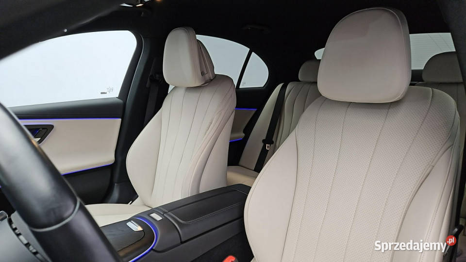 Mercedes E 300 Avantgarde Z Polskiego Salonu bluetooth