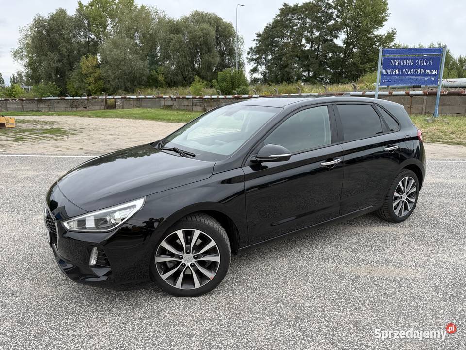 Hyundai i30 14 BENZYNA Klimatronik Nawigacja aluminiowe felgi wielkopolskie Konin sprzedam