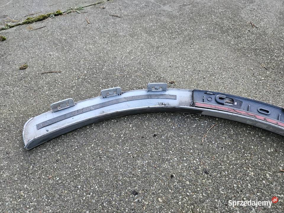 AUDI Q3 I 8U0 LISTWA BŁOTNIKA LEWY TYŁ LEWA