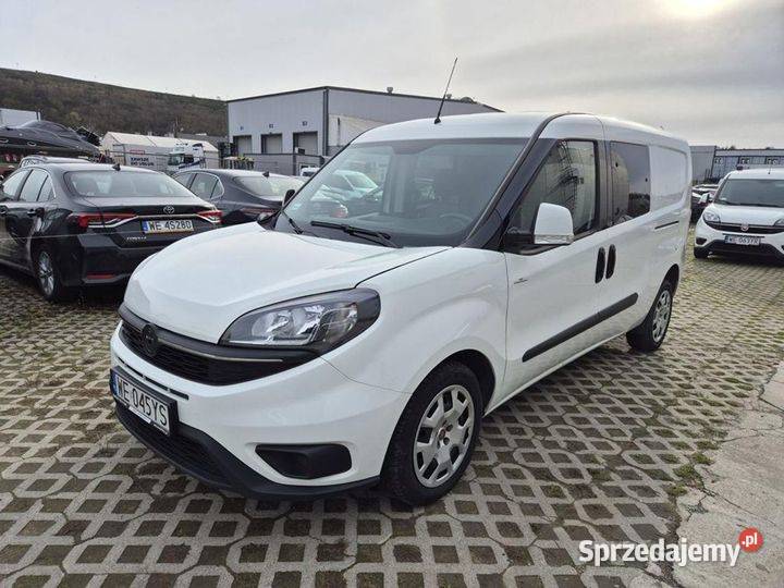 Fiat Doblo Kombi Maxi 16 Diesel 105 290Nm 2020 nieuszkodzony mazowieckie Warszawa