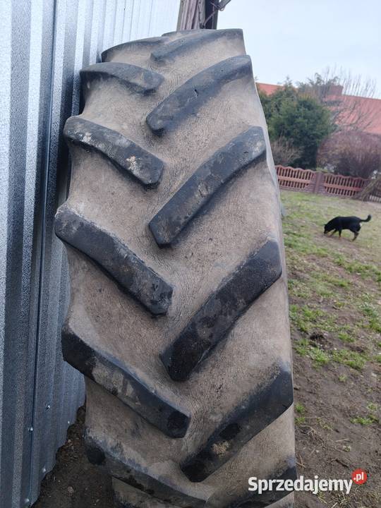 Opona radialna 184 R38 Opony rolnicze kujawsko-pomorskie Tłuchowo