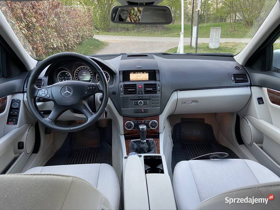 MercedesBenz C 200 KOMPRESSOR W204 2010r poduszka powietrzna Kowala-Stępocina