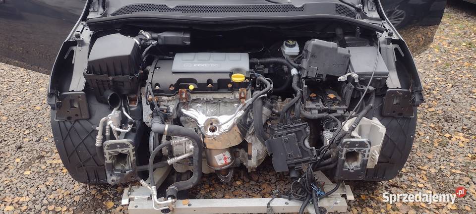 opel corsa e 12 16v 90 uszkodzony przódpali 90000km Kraków
