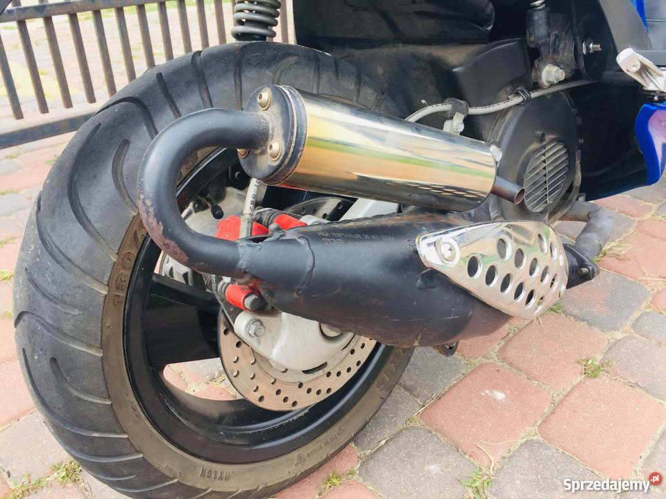TGB R50X Flagowy Sportowy Skuter Marki TGB niebieski Golczewo