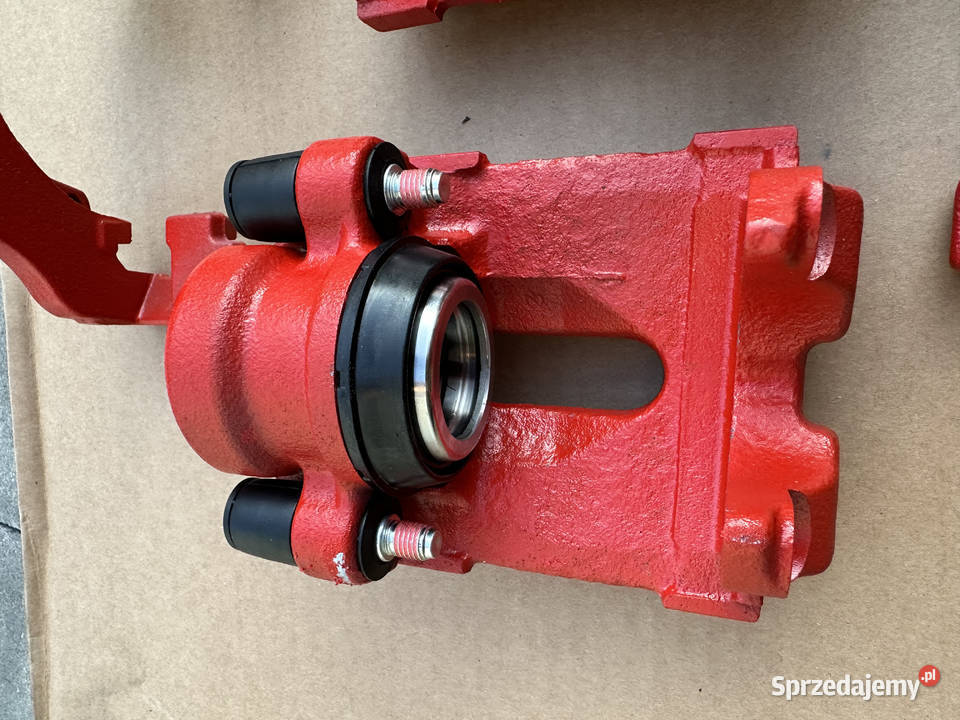 Zaciski hamulcowe 4422 BMW 335330 odnowione sprzedam