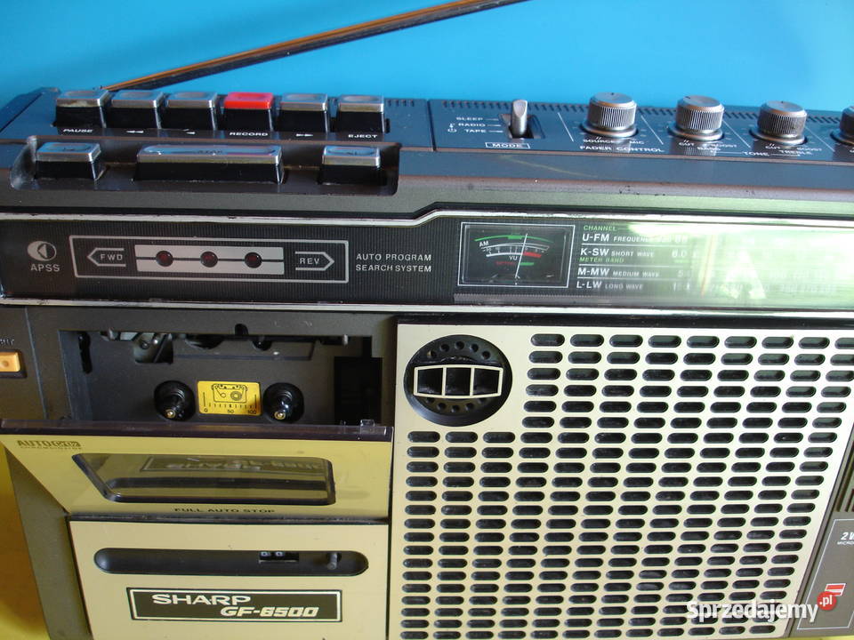 Radiomagnetofon SHARP GF6500