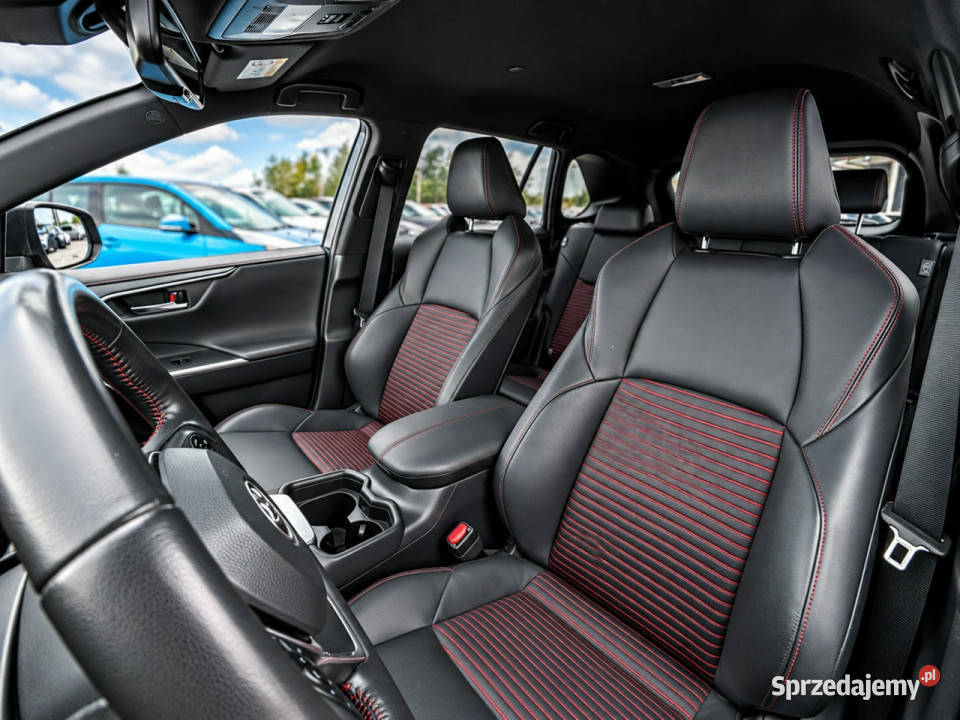 Toyota RAV4 V 2018 SUV Sadlno