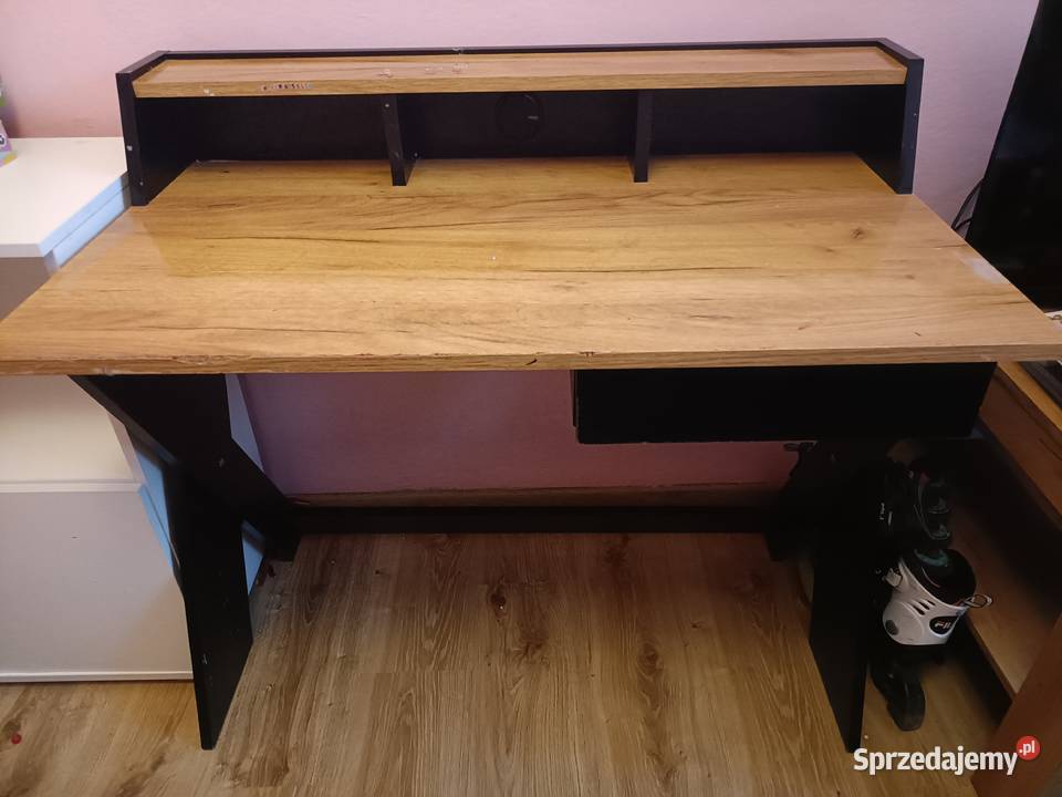 Biurko Czarnocin sprzedam
