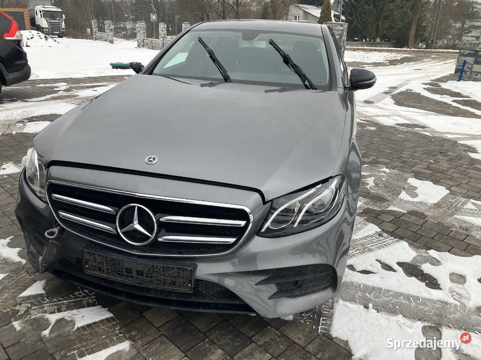 Mercedes E220 80 przebieg 2019 elektrochrom. lusterka boczne