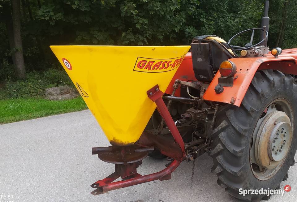 Rozsiewacz do nawozu Lejek GRASSROL 350l mały Rozsiewacze nawozów małopolskie