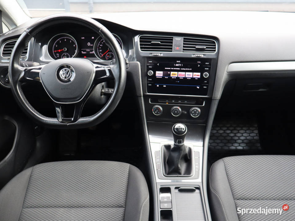 VW Golf 10 TSI 85KM Samochody osobowe Katowice