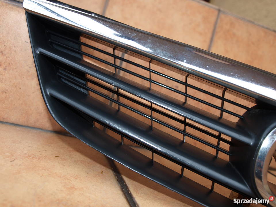 Mazda 626 grill chrom atrapa przód 2000 2002r osobowe Karoseria Kalisz