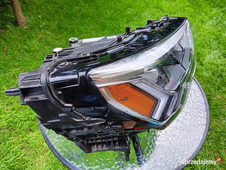 Lampa reflektor FULL LED Prawa przednia Audi Q3 Zielonki