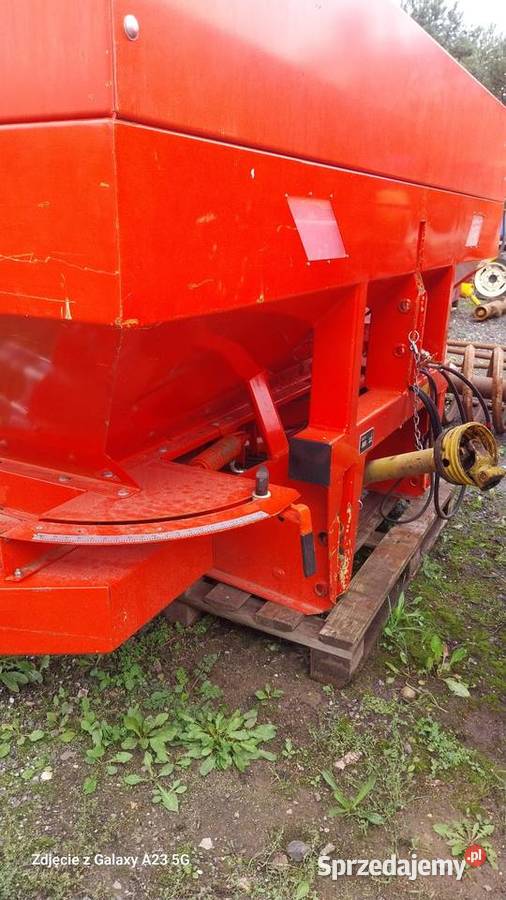 Rozsiewacz RAUCH ALPHA 1101 nadstawka nieuszkodzony Przymiłowice sprzedam