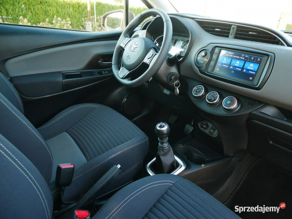 Toyota Yaris FL 15 Dual VVTiE 111 Eu6 Klima ESP Goczałkowice-Zdrój