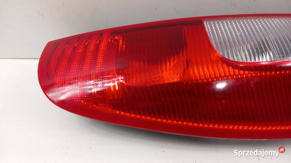 MITSUBISHI COLT MK6 LAMPA TYŁ PRAWA osobowe Światła stop Zbierkowo sprzedam
