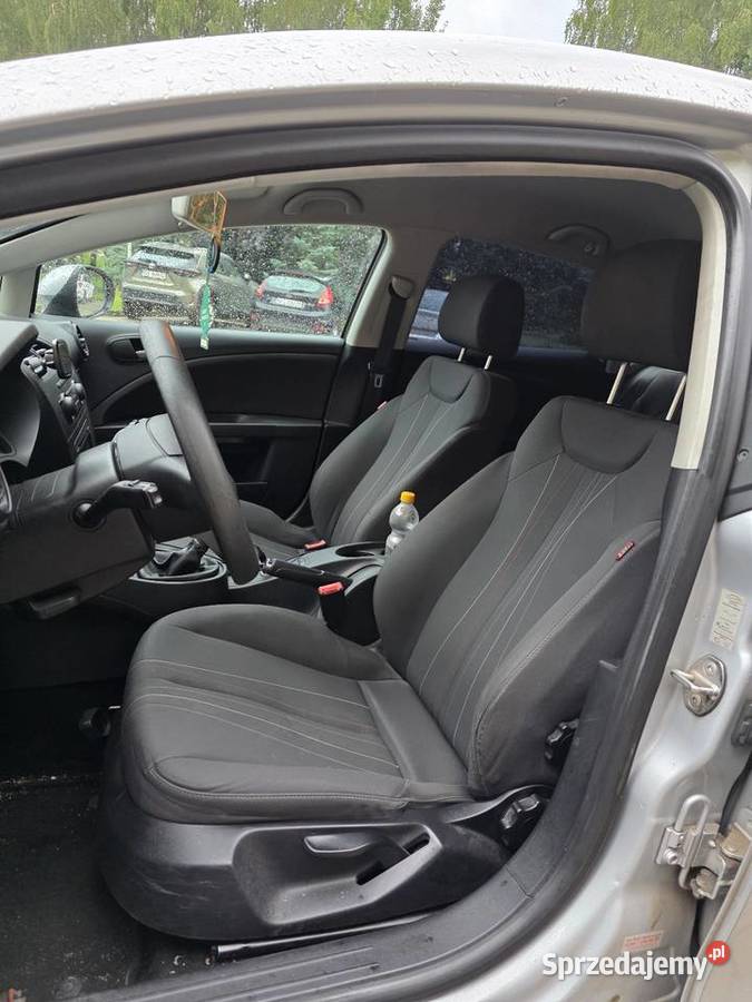 Seat Leon 16 TDI Nowy rozrząd Serwis czujnik deszczu Lubawa sprzedam
