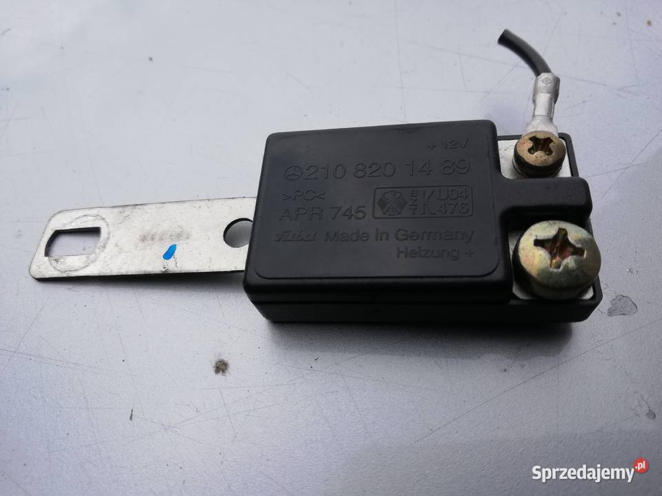 Mercedes w210 wzmacniacz antenowy 2108201489 Wyposażenie wnętrza małopolskie