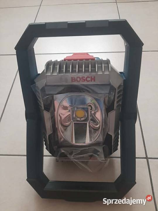 Halogen BOSCH GLI 18V2200 C Halogeny i naświetlacze Skarżysko-Kamienna