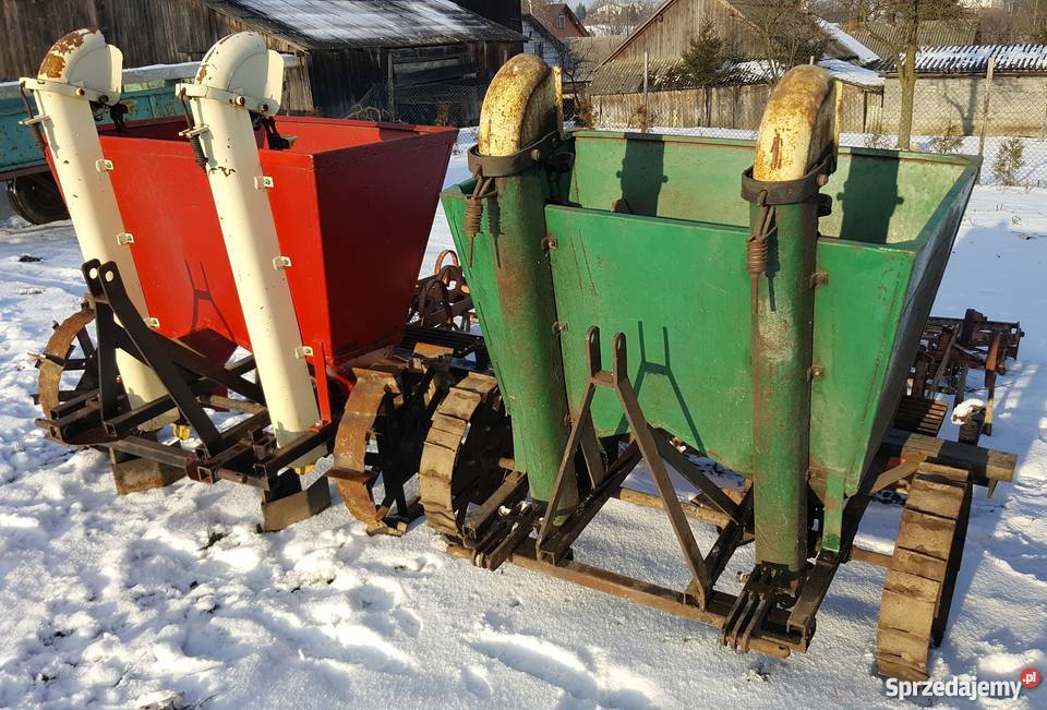 Sadzarka kubełkowa Akpil MetChem Maszyny rolnicze