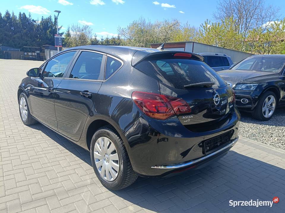 Opel Astra J 14 TURBO 140 Super Stan kurtyny powietrzne Rogóźno