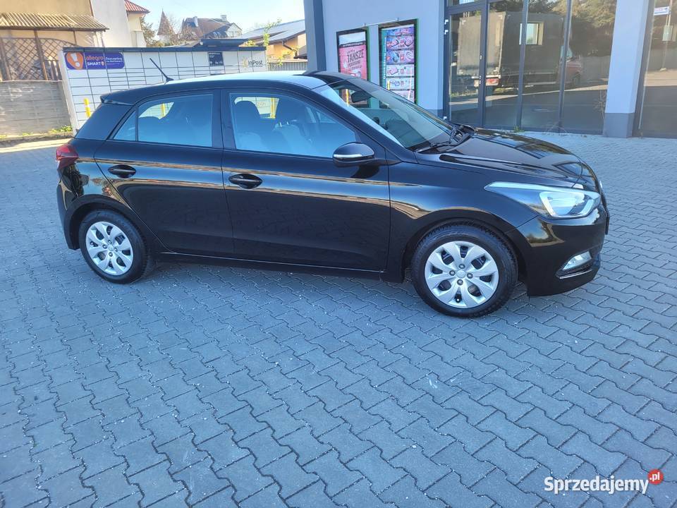 Hyundai i20 II 11 Hatchback 5d CRDi 2015r 100 1120cm3 świętokrzyskie Busko-Zdrój