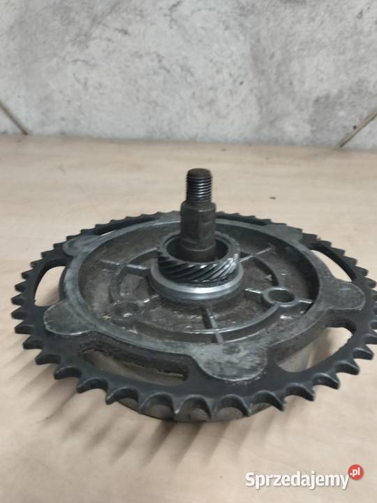 Zabierak zębatka tył MZ TS ETZ 150250 łódzkie Łubno