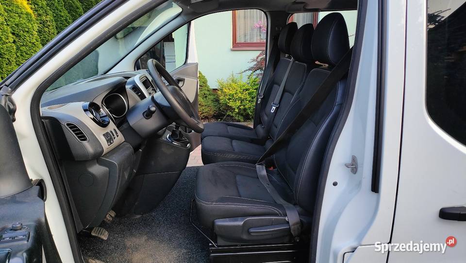 Renault Trafic 16 L1H1 Brygadówka 6 osobowy Łuków