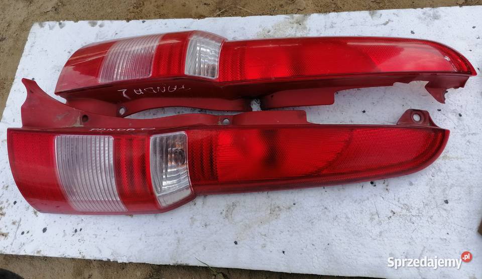Lampy Tył Komplet Fiat Panda Pogorzelec sprzedam