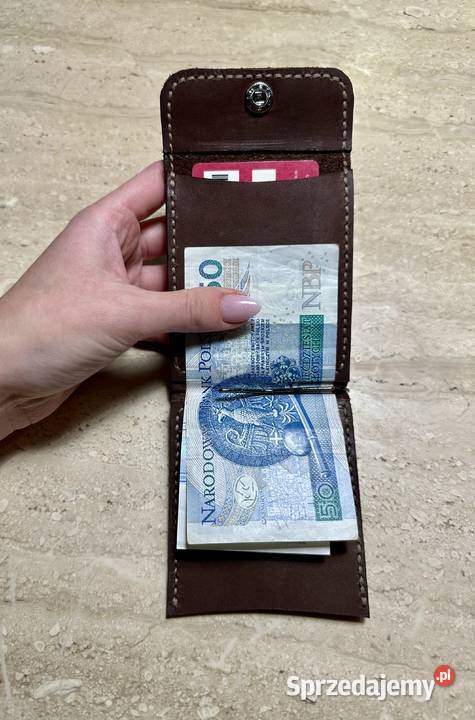 Portfel ręcznie szyty z dodatkową kieszonką na mazowieckie Maciejowice