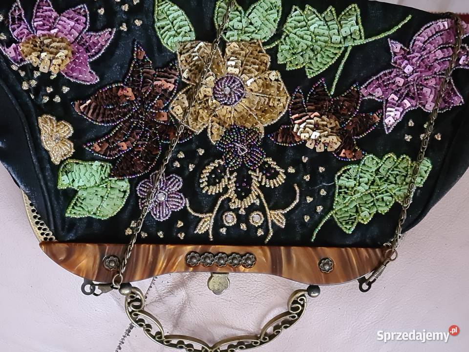 Czarna torebka wyszywana Vintage Przasnysz