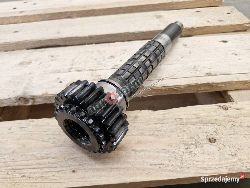 Wałek główny Holland T4020 TN55 TN70 Byków