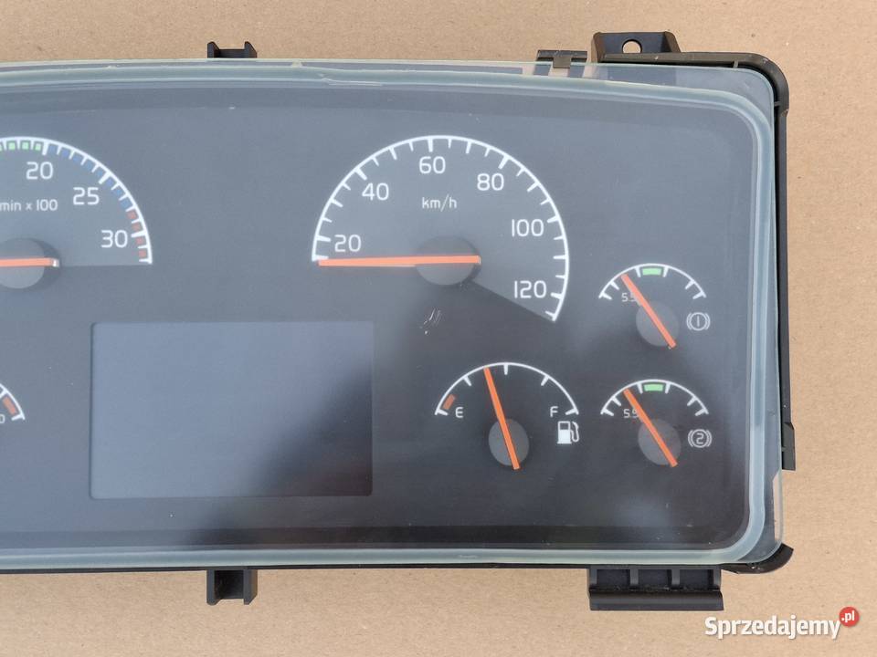 VOLVO FH FM LICZNIK ZEGARY PRĘDKOŚCIOMIERZ ciężarowe Bieleń sprzedam