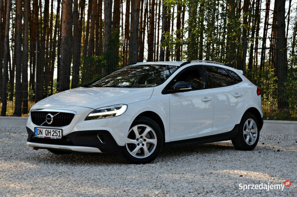 Volvo V40 Cross Country T2 152 Full LED Skóra